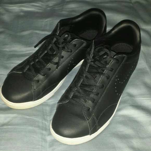 Women's Nike Shoes