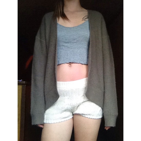 knit cardigan - Picture 3 of 3