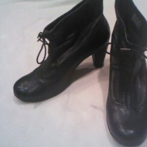 Indigo by Clarks Slouch Boots Black Size 9M