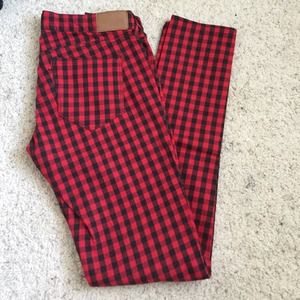 Black and red checkered pants H&M