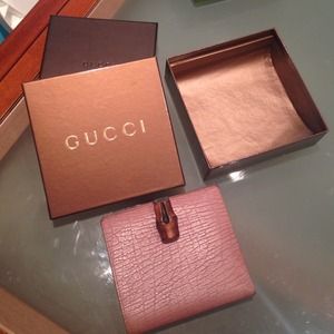 Rare pink Gucci wallet with coin purse