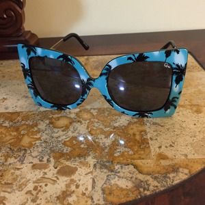 Quay sunglasses