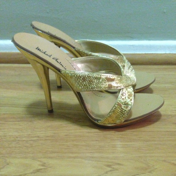 Michael Antonio Shoes - On Hold • Brand new Michael Antonio Shoes