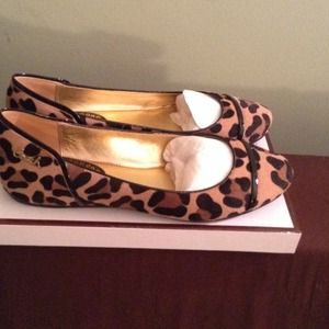 Coach  Randy  Flat Heel Shoe.     Natural/Chest