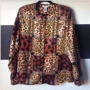 Multi colored animal print vintage blouse!