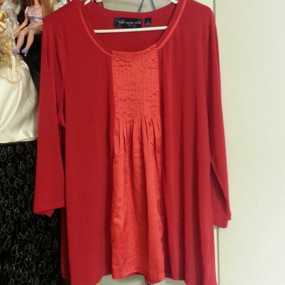 Susan Graver Ruby Red w/satin insert top.Stunning!