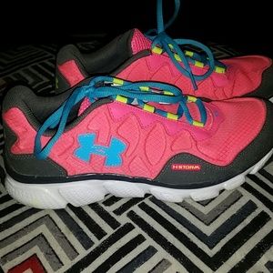 under armour storm US size 8