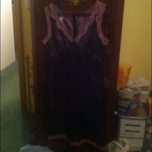 Black and Purple Dress - Picture 3 of 3