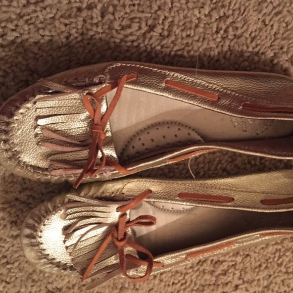 🚫STOP🚫Gap fringe moccasins - Picture 4 of 4