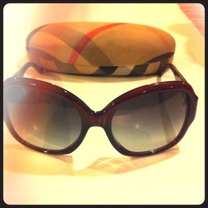 Authentic Burberry sunglasses with case
