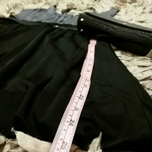 🌼HOST PICK!🌼Forever 21 Black & Grey Small Dress - Picture 3 of 4