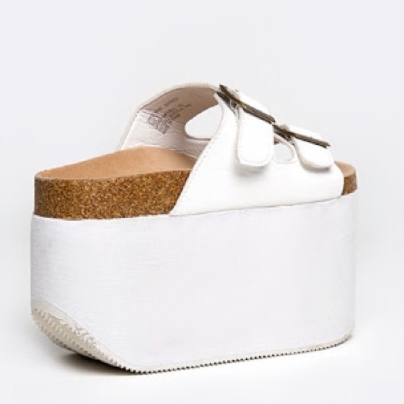 everest sandals 71 yru shoes yru everest sandal from ria s closet everest sandals 71 yru shoes yru everest sandal from ria s closet