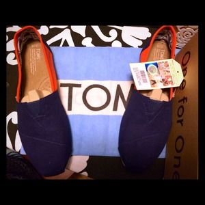 Auburn orange and navy Toms! brand new women's