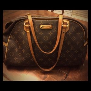 Authentic Louis Vuitton Montorgueil GM