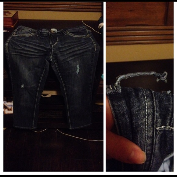 Denim capris!