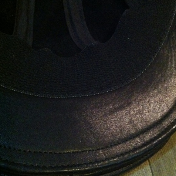 Black Harley Davidson Leather Ivy Cap🌹 - Picture 4 of 4