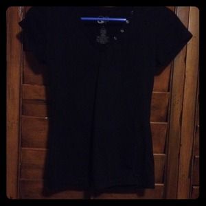 Black v-neck tee!