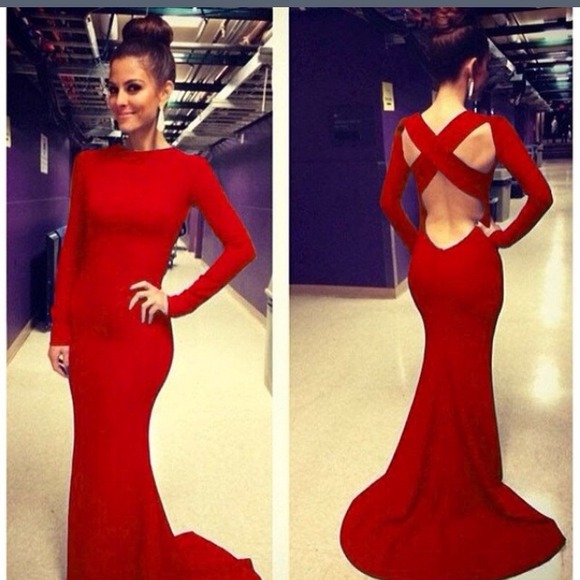 Red Carpet Glam! Hi lo green shirt Free//purchase
