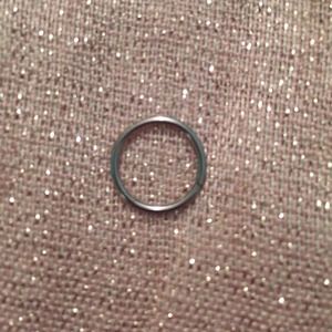 Seamed nose/septum ring. 16g