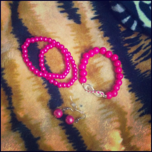 PINK Jewelry Bundle