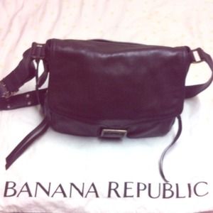 Banana Republic vintage leather message bag
