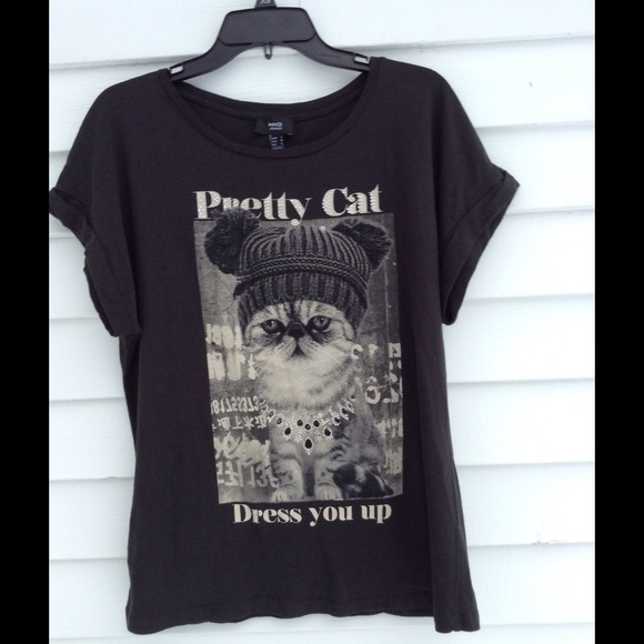 NWT pretty cat tshirt