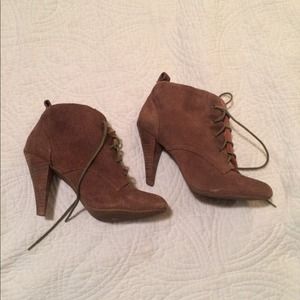 Steve Madden Suede Booties