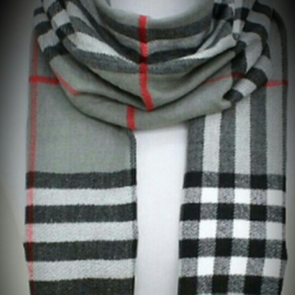 Plaid scarf