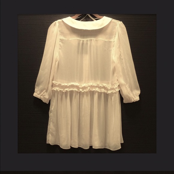 🔸new🔸ASOS Sheer Cream Blouse w/pretty details - Picture 2 of 2