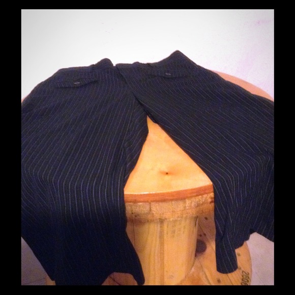Dockers...Pinstripe Capri Slacks...Size 8