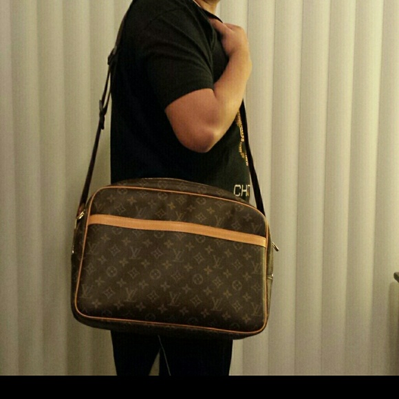 "SOLD" Authentic Louis Vuitton. - Picture 3 of 4