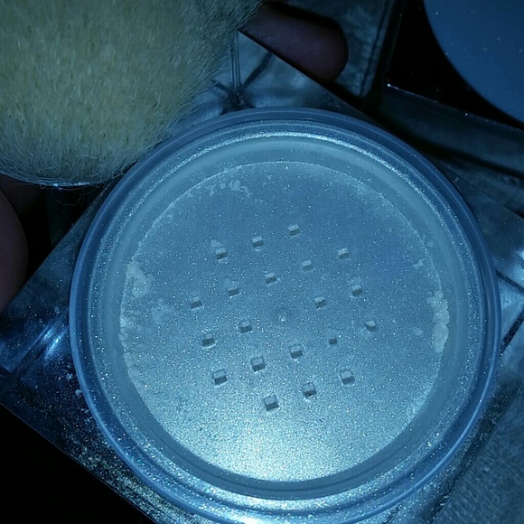 Cosmetics - Picture 2 of 2