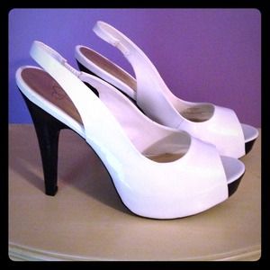 Custom Painted Black & White Heels