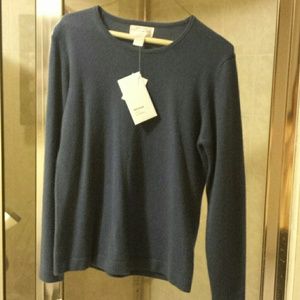 Nwt Cashmere sweater