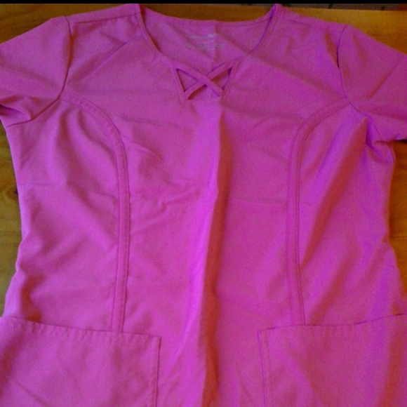 Scrub set