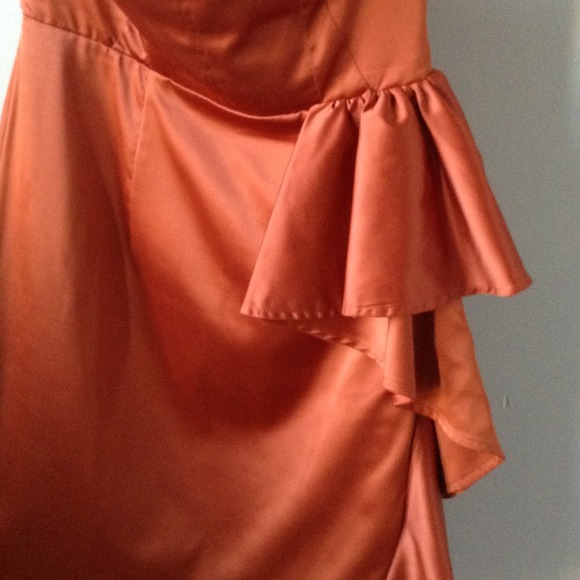 Limited Dress - Picture 2 of 3