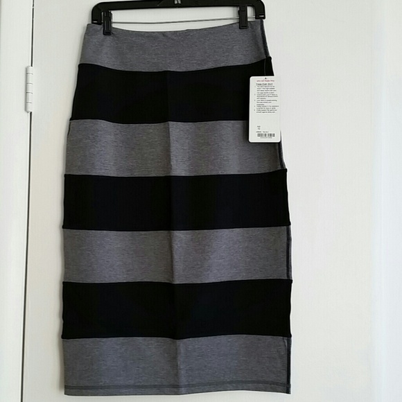 Lulu Yoga Over Skirt