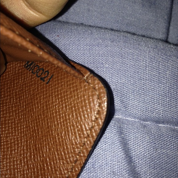 ✨Authentic Louis Vuitton Wallet✨ - Picture 2 of 4