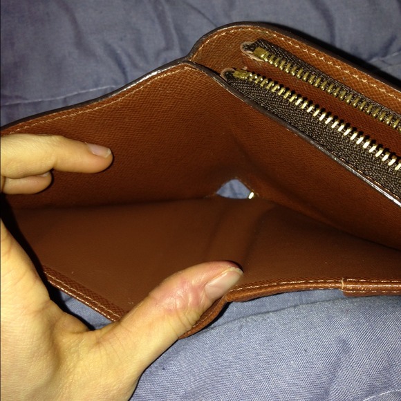 ✨Authentic Louis Vuitton Wallet✨ - Picture 4 of 4