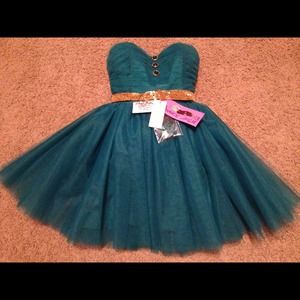 Betsey Johnson Poof Dress