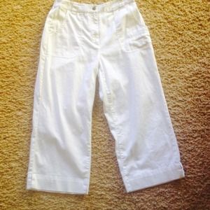 White Capri pants