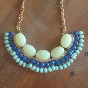 Shades of blue statement necklace