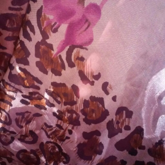 One Design Dress - Picture 3 of 4