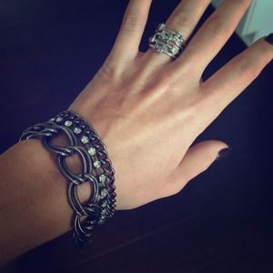 Cute chain link and diamond bracelet