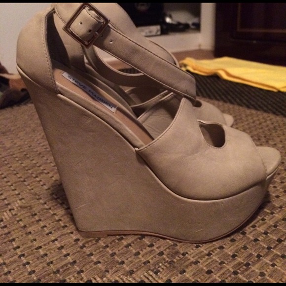 New Steve Madden Wedge