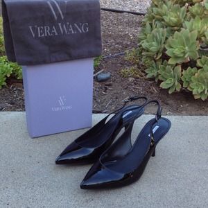 ON HOLD Vera Wang heels *perfect condition*