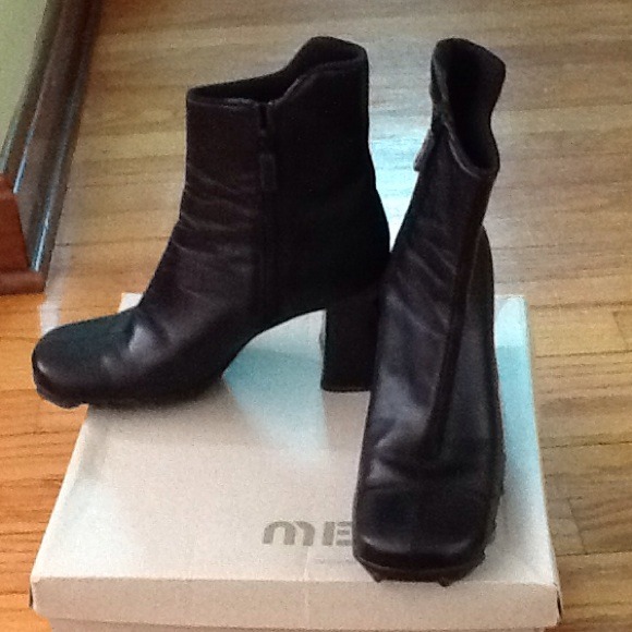 Black Bootie