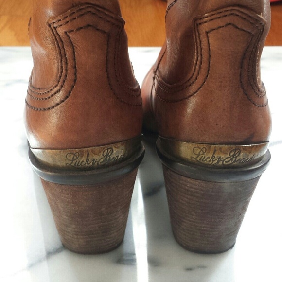 **Price Drop** Lucky Brand Ankle Cowgirl Boots!!!