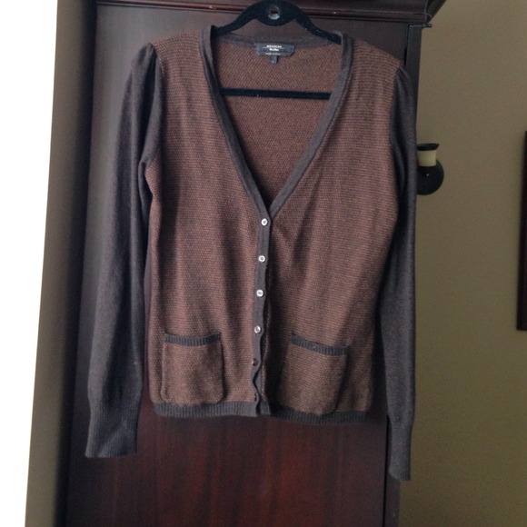 Weekend MaxMara sweater!