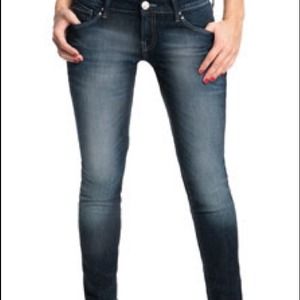 Mavi super skinny jeans - tags on!